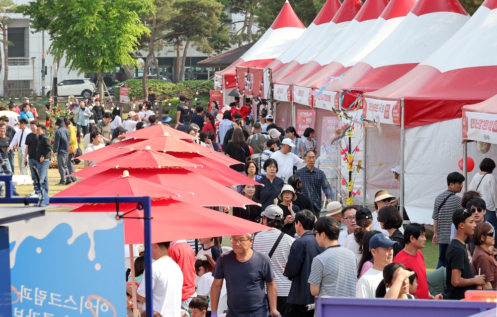 ‘2025괴산빨간맛페스티벌’ 괴산 효자 축제로 거듭