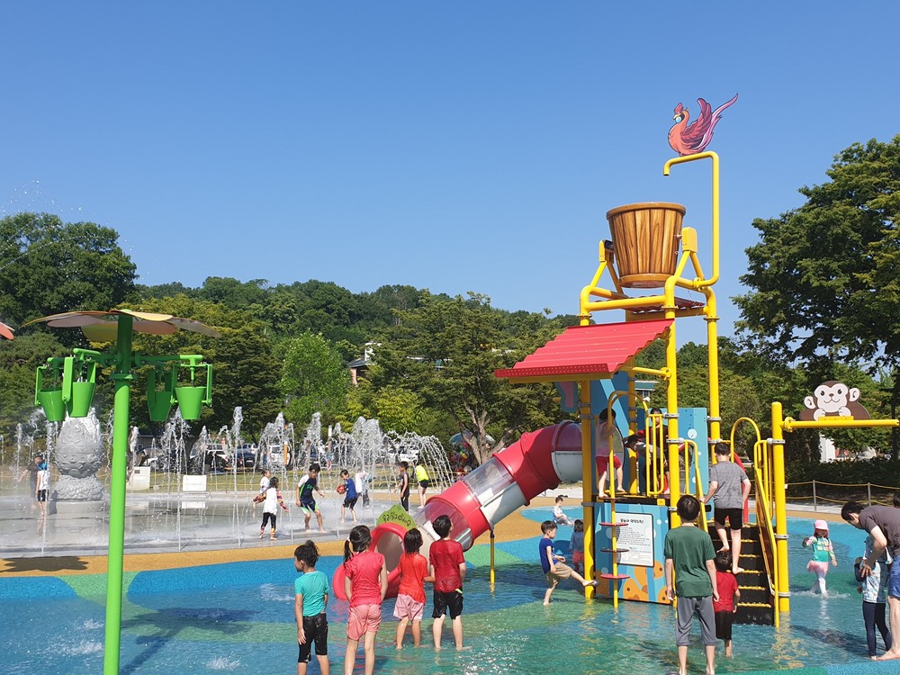 부여군, 구드래 조각공원 분수시설 본격 가동
