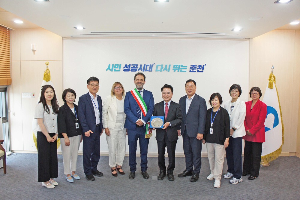 파르마시, 춘천시에 ‘천인의 만찬’ 공식 초청장 전달