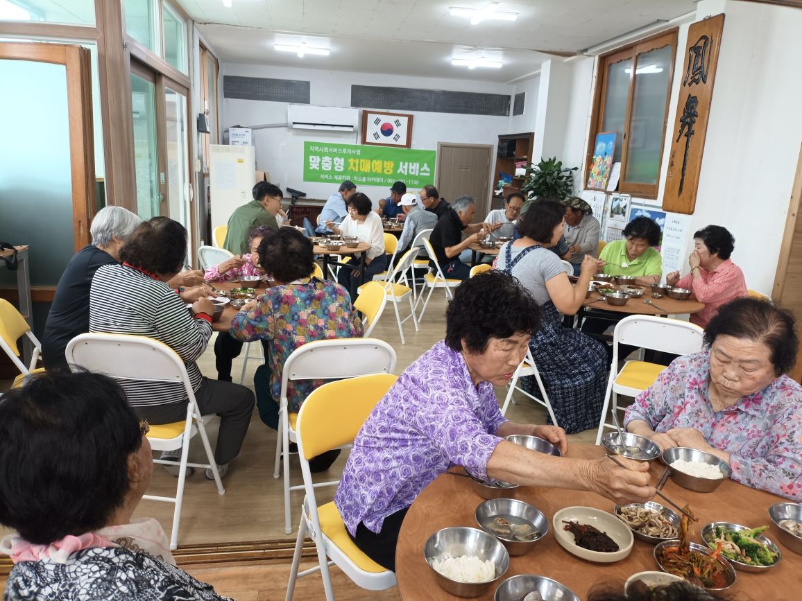 “무릎이 웃고 밥맛이 살아났다” 관절염과 이별