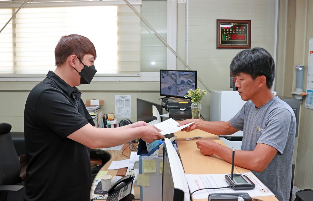 “농기계? 몇 만 원에 배달도 오는데 뭐더러 사유”