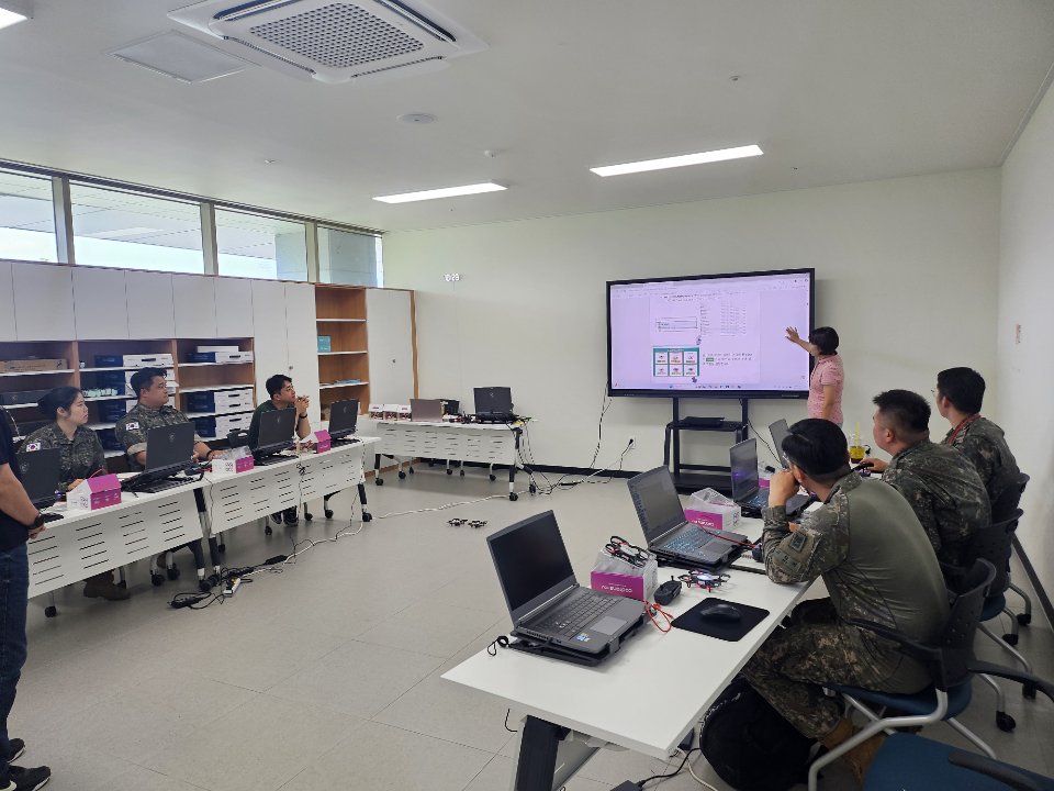 양주시, ‘드론봇센터’서 8사단 드론 코딩 특강 열어