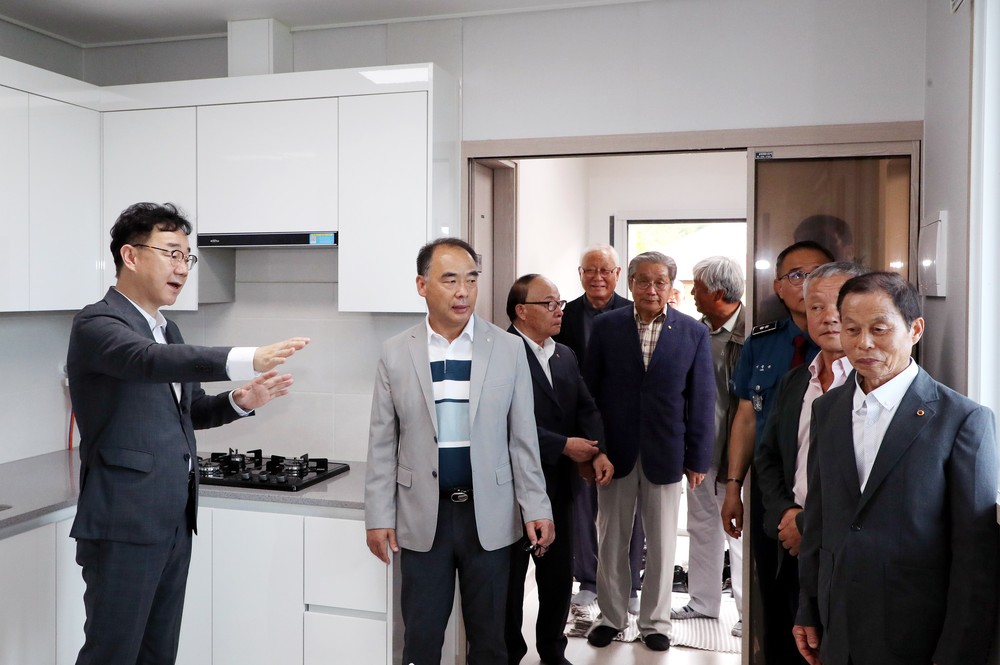 고전면 소량산 경로당 준공, 어르신들의 따뜻한 쉼터 탄생