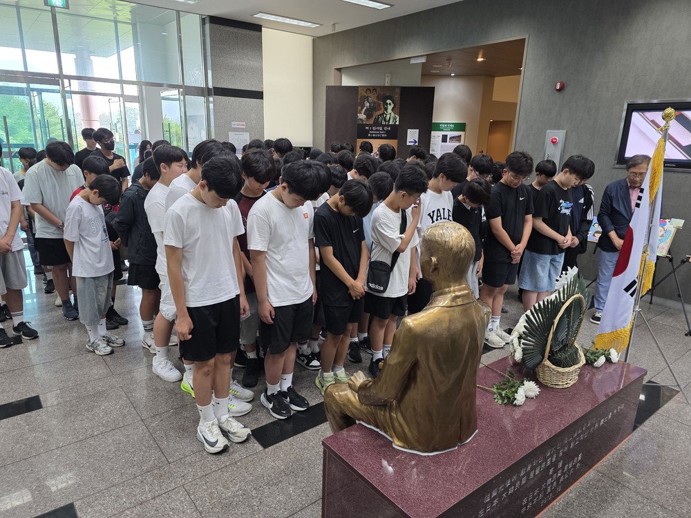 '호국보훈의 달' 맞아 점촌중학교 1학년 전교생 박열의사기념관 찾아 ‘나라사랑 정신’ 다져
