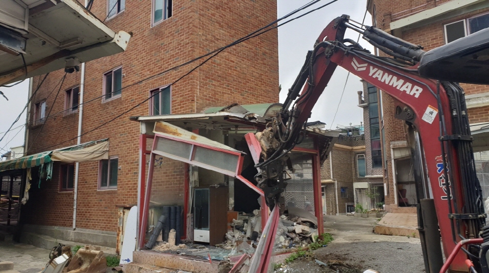 집결지 폐쇄 가속도…10차 행정대집행으로 압박 가중