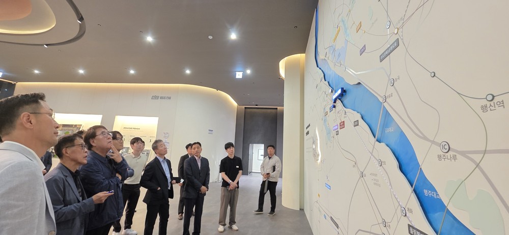 김포시, 견본주택에 대한 시민 불편 대비 사전 점검 완료
시민 불편 대비 견본주택 선제 점검으로 교통문제, 화재사고 등 사전 예방