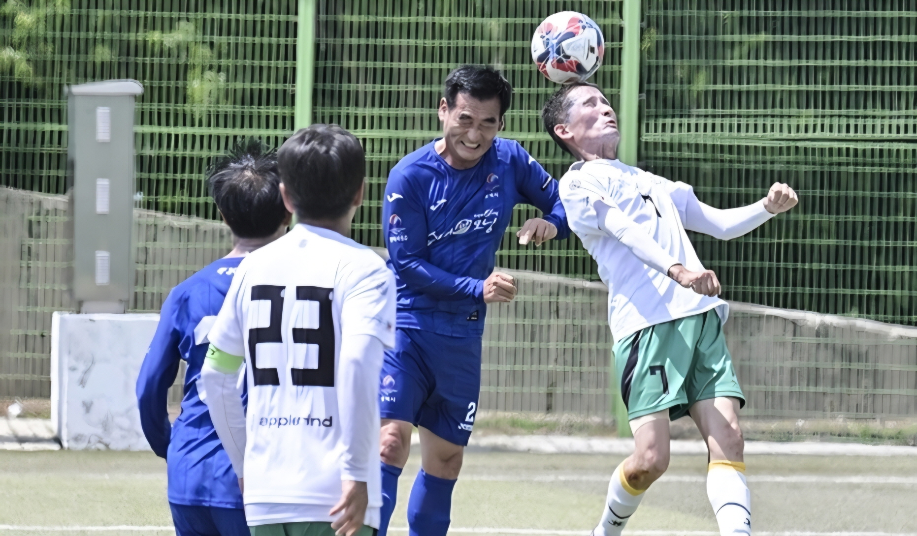 전국의 축구 동호인, 안성에서 뜨겁게 달렸다 - 2025 안성맞춤컵 전국 50·60대 축구대회 성료