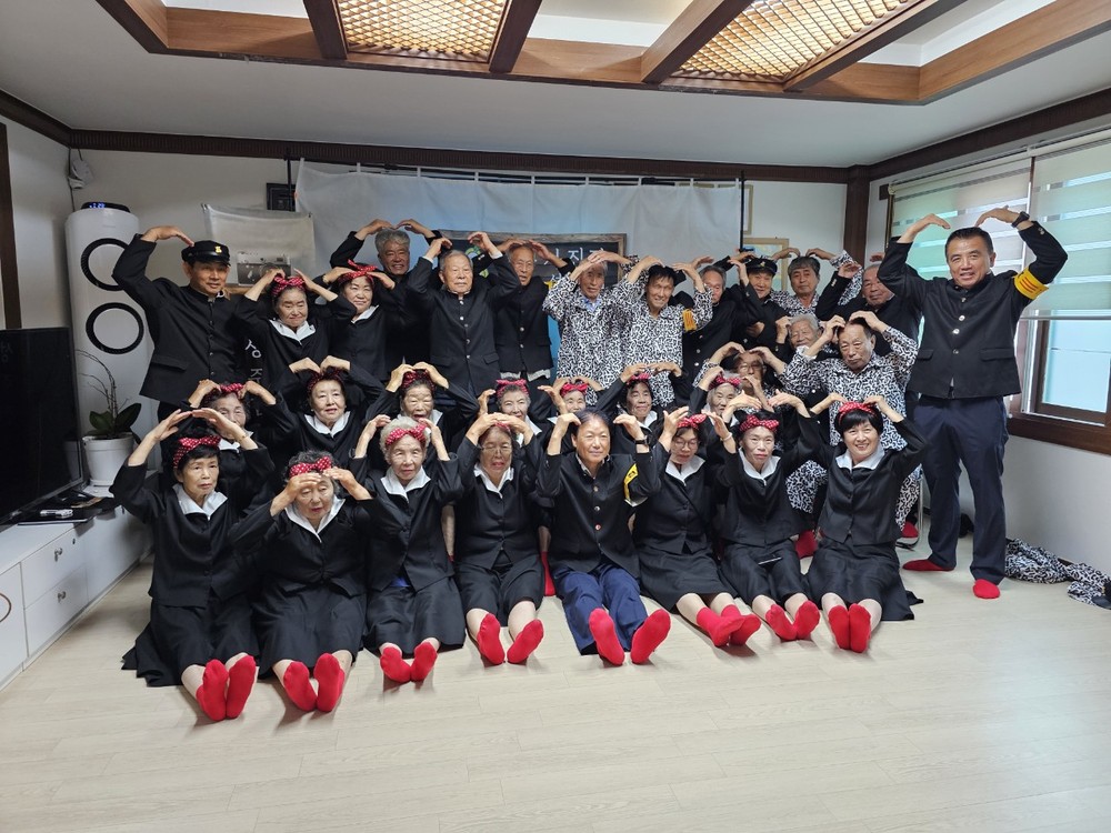용암면 덕평리 사부골, 청춘사진관 운영
찰칵! 소중한 추억을 담다