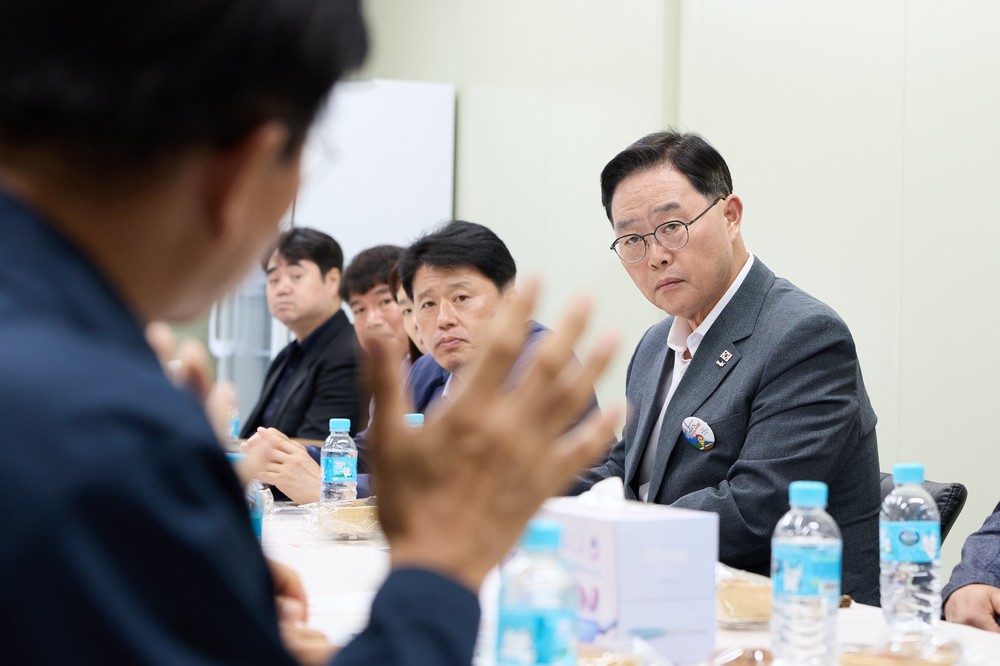 강수현 양주시장, 수출 제조기업 ‘나비야삭스’ 현장 방문…애로사항 청취 및 지원 방안 논의