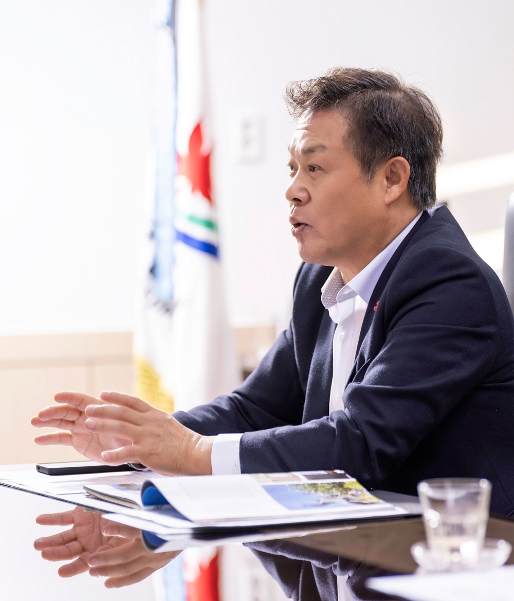 이학수 정읍시장 “폭염 땐 공사 중지 검토…근로자 안전이 먼저”