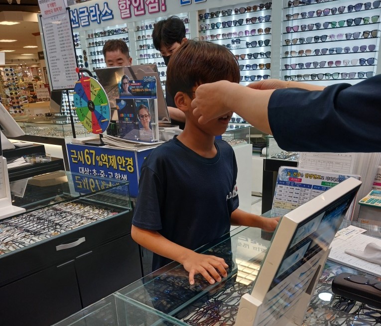 목포시 드림스타트, 시력 약화 아동에 맞춤형 안경 지원