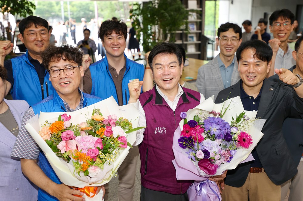 동대문구, 민선 8기 3주년 맞아 직원 격려