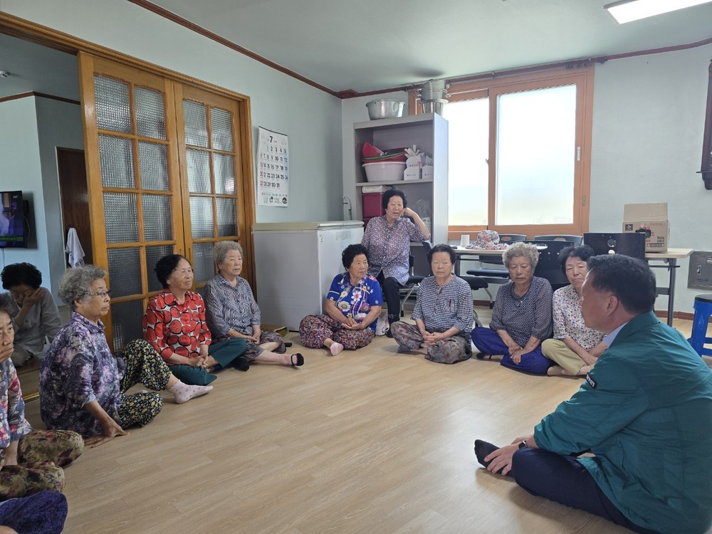 고암면, 여름철 무더위 속 경로당 현장 방문