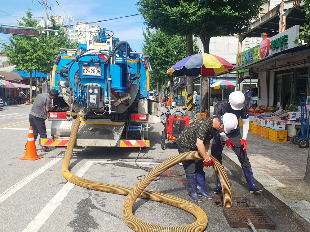 함양읍, 우기 대비 우수관로 집중 관리
