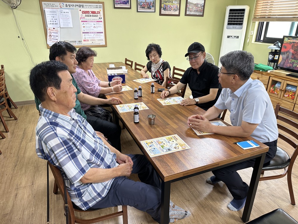 최병원 감곡면장, 폭염 대비 경로당·무더위 쉼터 현장점검