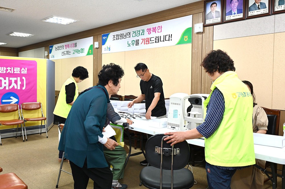 예산군, 의료 사각지대 달려간 ‘왕진버스’