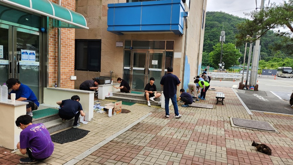 청소년문화의집 대외협력 및 연계사업 벽화 활동 “시설 환경개선 벽화”