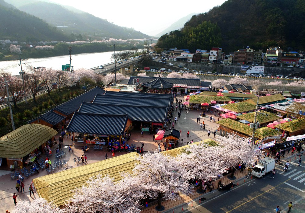 하동군 관광시설, 폭염 잡는 “무더위 사냥 프로젝트” 본격 가동