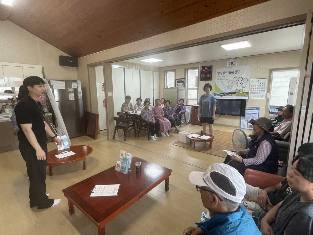 찾아가는 치매예방 교육으로 정신건강 지켜요