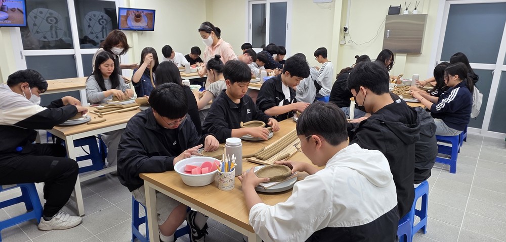 목포생활도자박물관 여름방학 도자기 체험 프로그램 운영