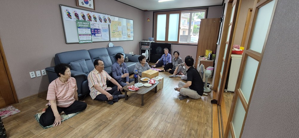 경산시 자인면장, 폭염·화재 예방 위해 경로당 23개소 점검… 어르신 건강 살펴