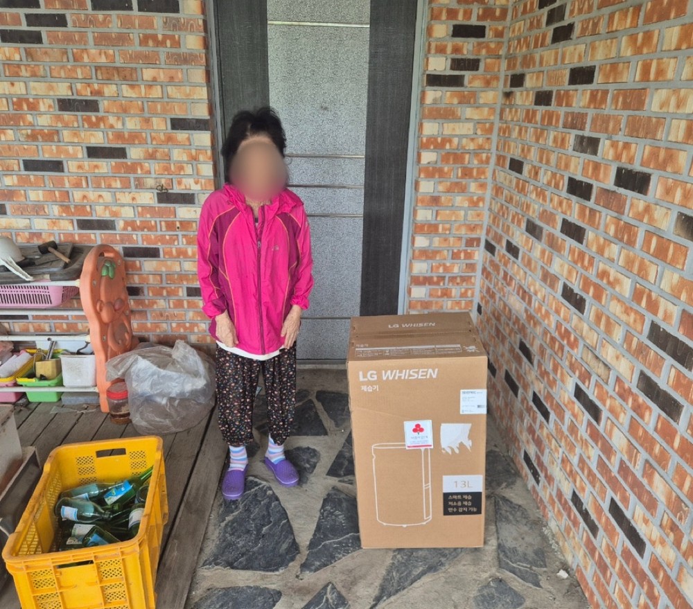 강진읍, ‘뽀송 뽀송’ 제습기 지원으로 행복한 웃음 넘쳐