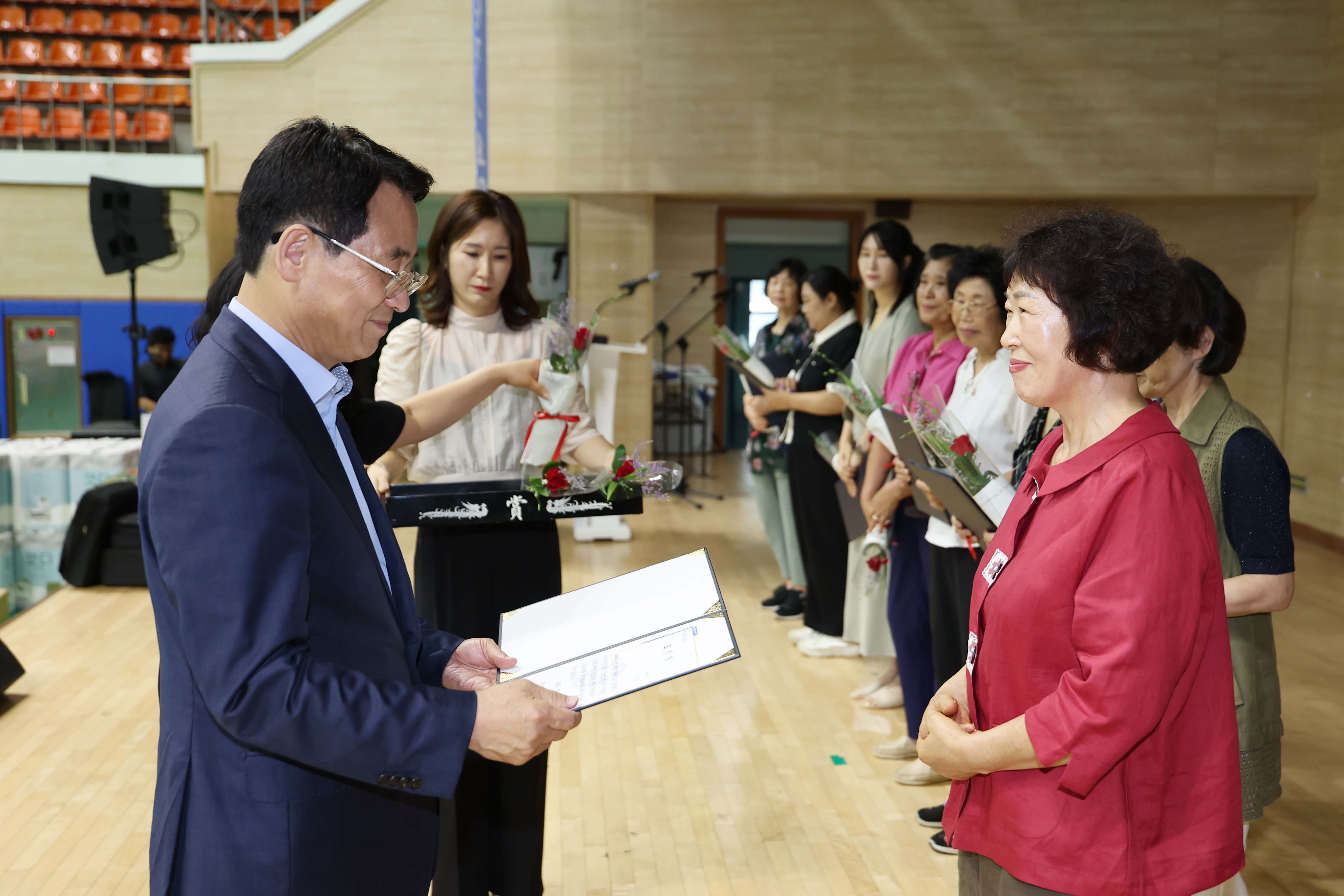 돌봄의 품격을 높인, 강진 장기요양종사자들의 뜨거운 하루