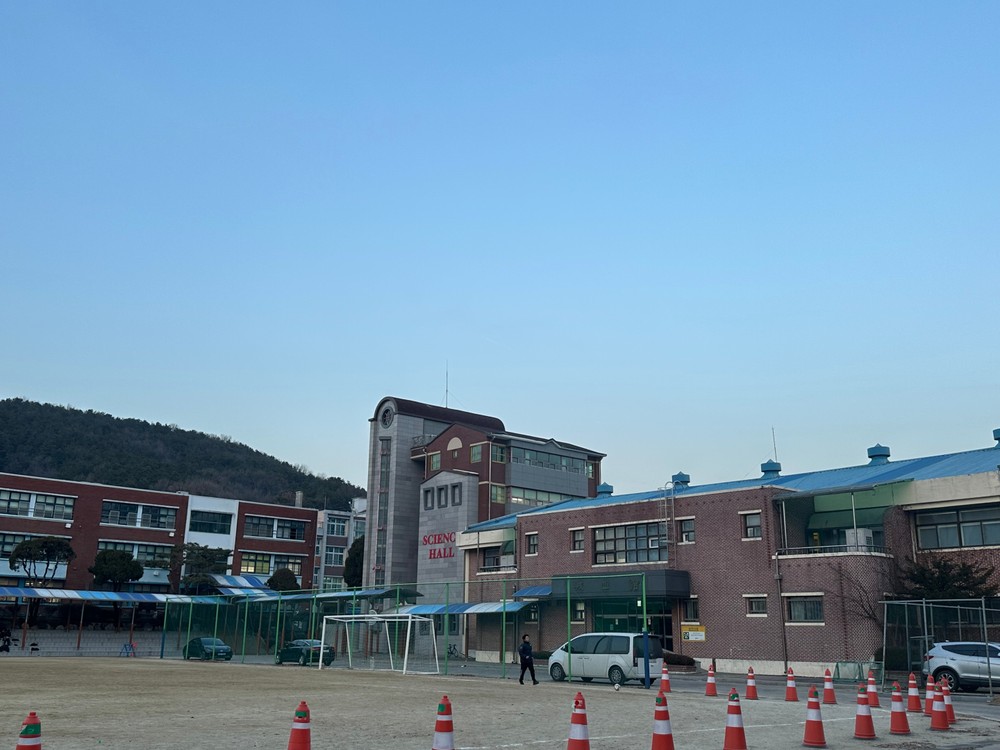 이상일 용인특례시장, 용인중 과학관에 장애학생 위한 엘리베이터 설치비 6억 원 경기도교육청 예산으로 확보