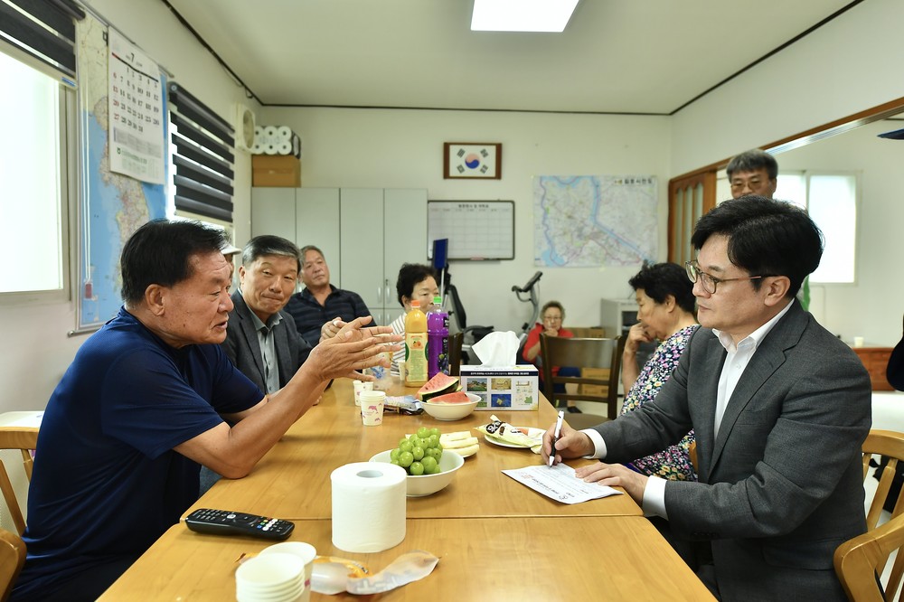 김병수 김포시장, 폭염 취약계층 및 무더위쉼터 찾아 시민 건강·안전 점검 나서