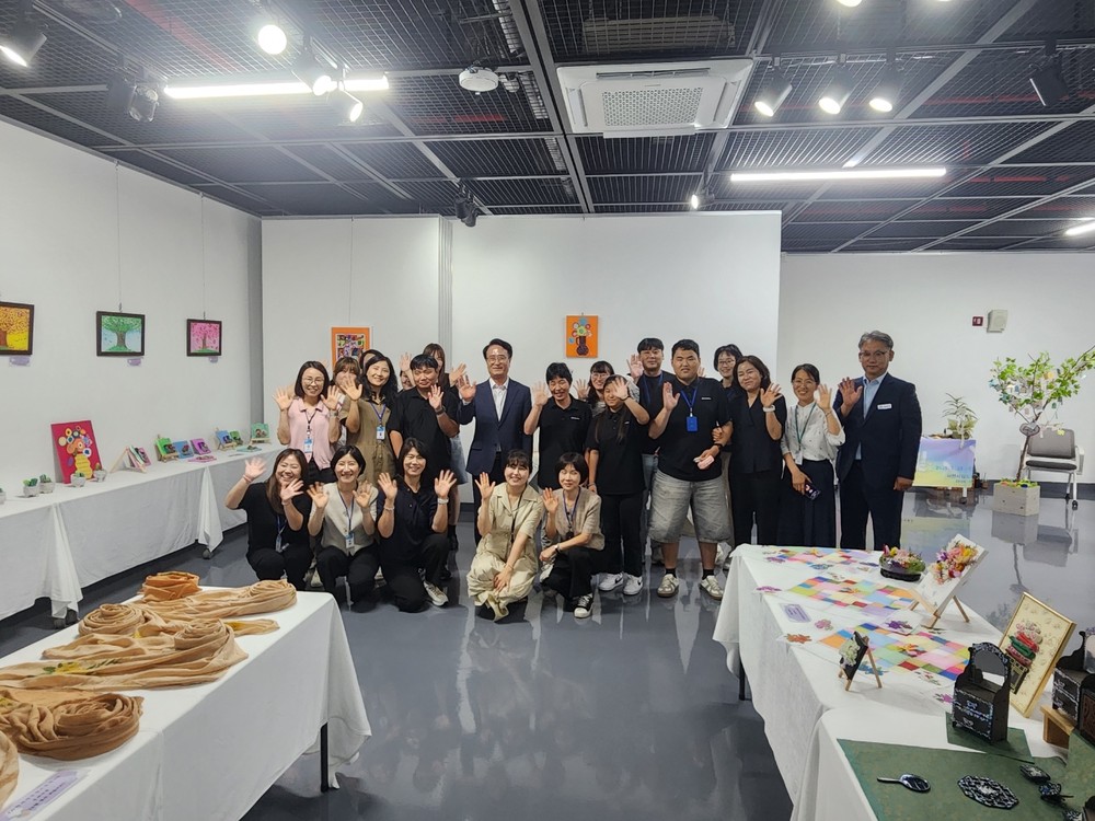 장애인식개선 미술전시회 “온빛” 성료