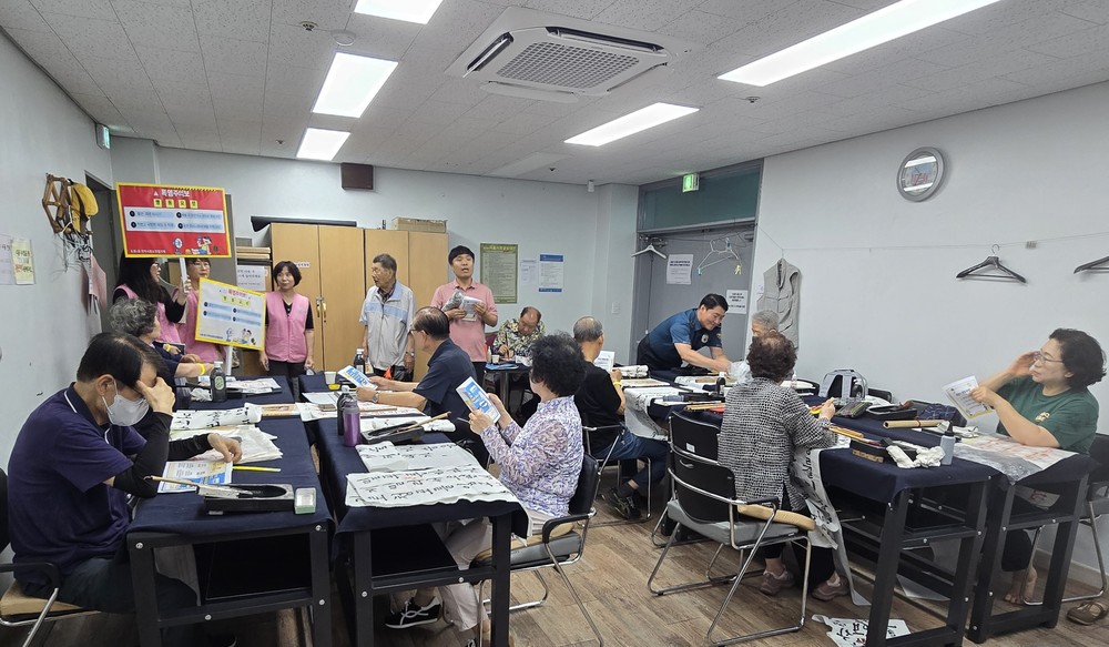 도봉1동, 민관경 합동 폭염 대비 행동요령 캠페인 실시