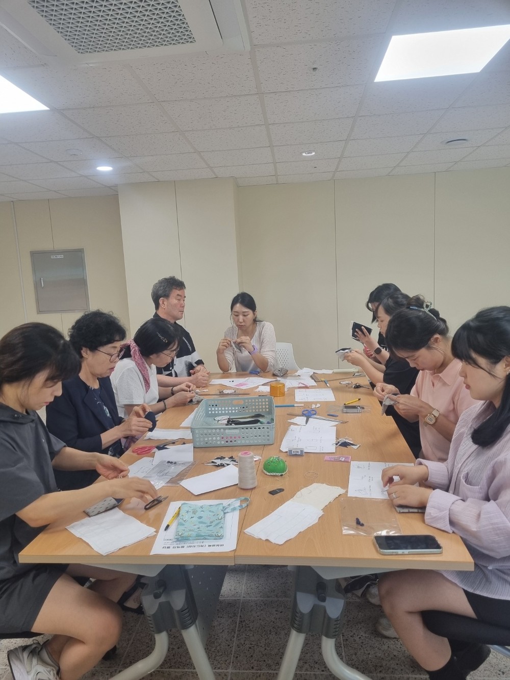 증평군, 창동개나리 어울림센터 재봉틀 교육 프로그램 운영