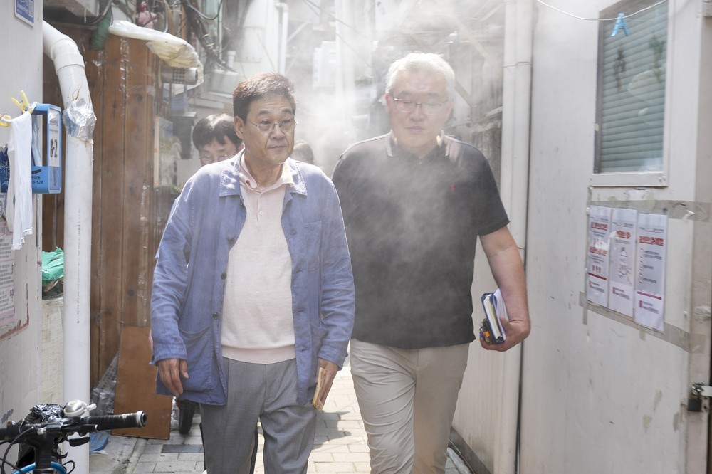 종로구, 쪽방 주민 위한 폭염 대응 총력… 건강·안전 전방위 보호
