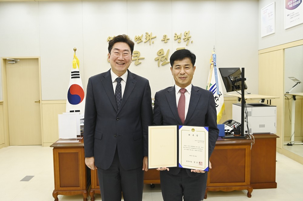 원주시자살예방센터, 오크밸리서 직장인 자살예방 캠페인 ‘행복하잡’ 진행