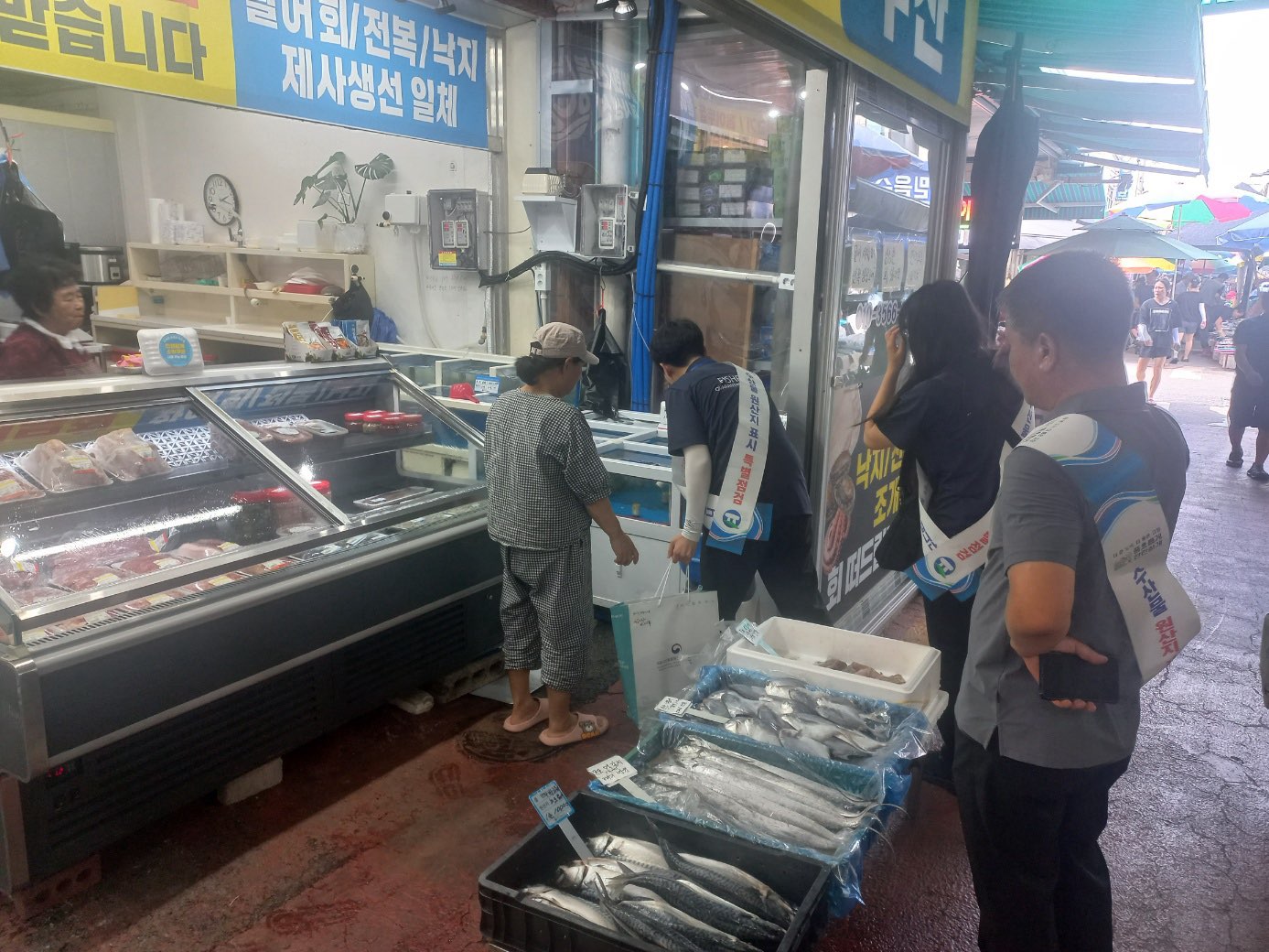 고창군, 여름 휴가철 맞아 수산물 원산지 합동점검