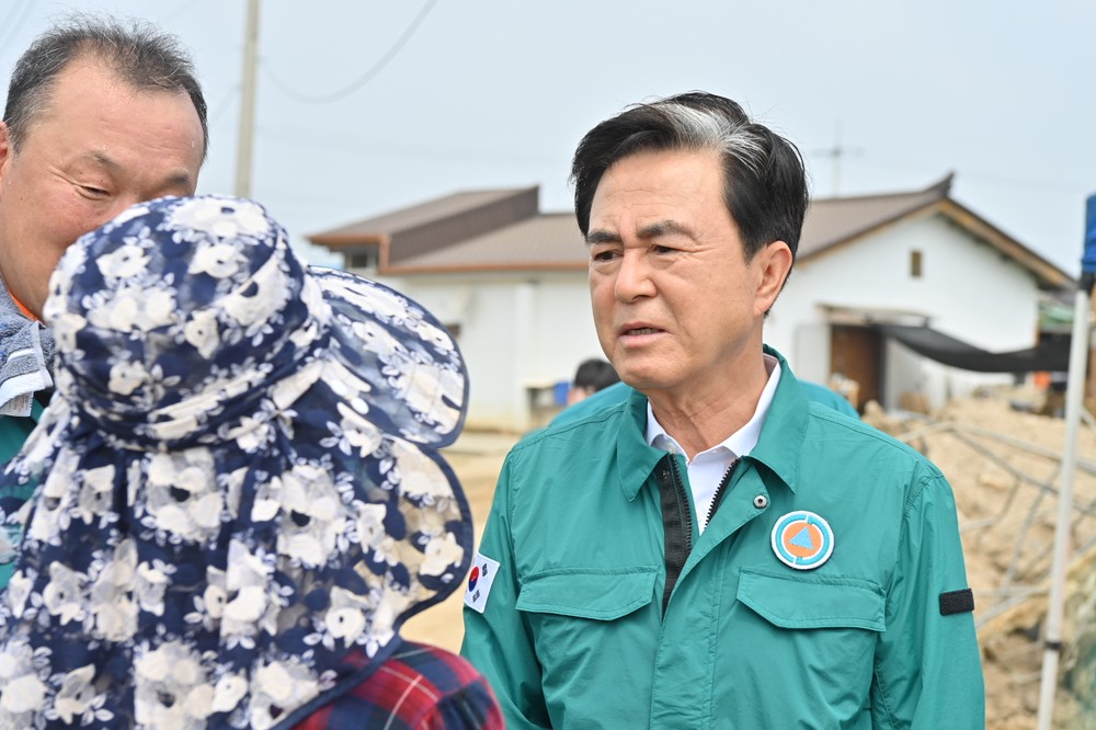 김태흠 지사, 수해복구 현장 및 임시대피소 점검