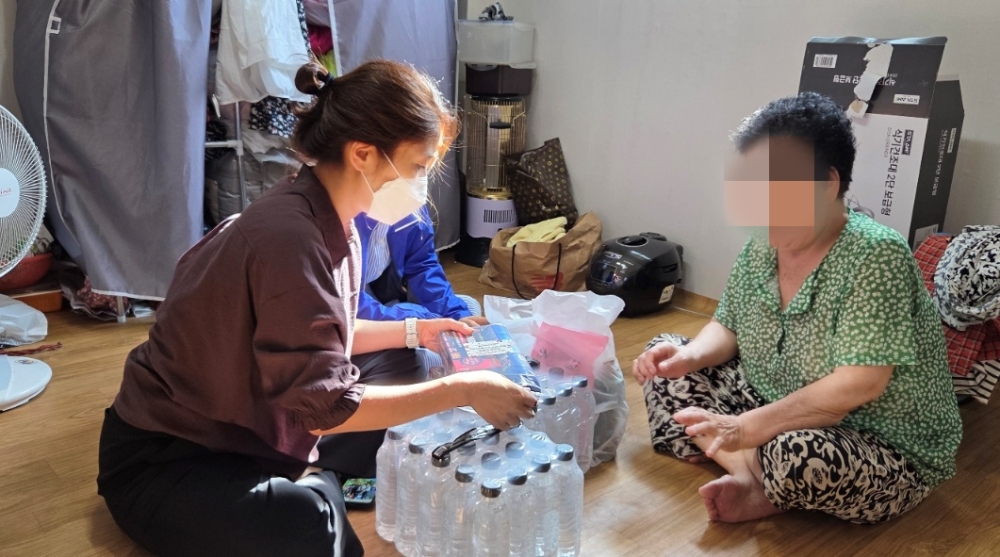 완주군 상관면, 어르신 방역물품‧생수 지원
