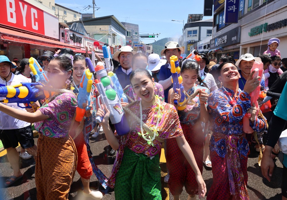 “폭염도 잠재웠다” 제18회 정남진 장흥 물축제 3일 마침표