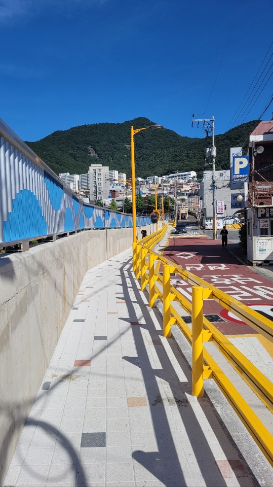 부산 북구, 덕천초교 안전한 통학로 조성 완료