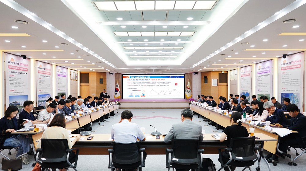 서산시, 산업위기 선제대응지역 지정 민관합동 실사단 방문