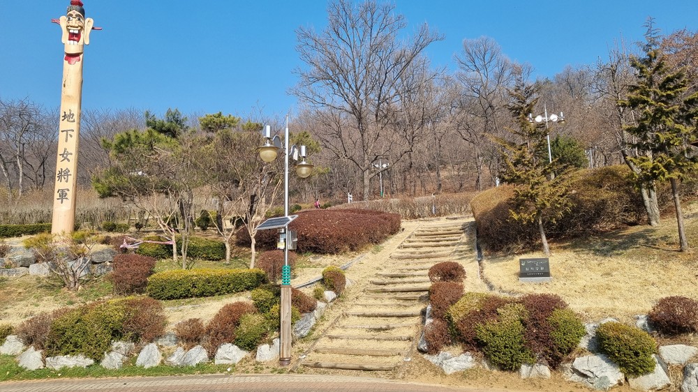 계양구, 친환경 방제를 위한 ‘태양광 해충퇴치기’ 설치 운영 및 만족도 조사 실시
