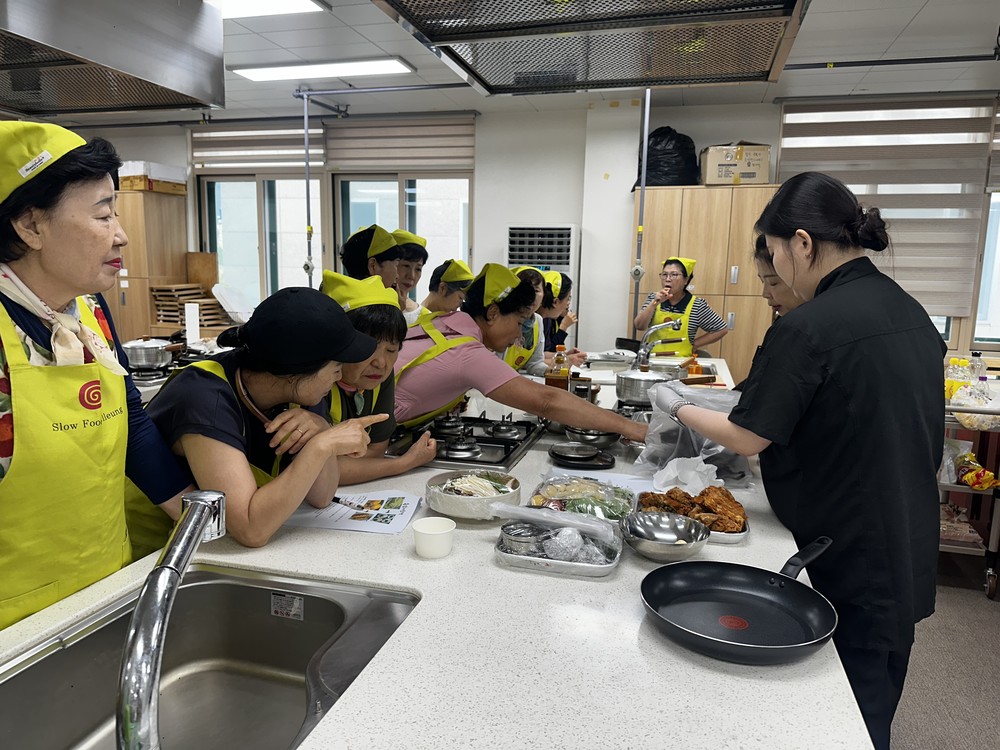 울릉군, 울릉도 전통 식재료에 새로운 맛을 입히다.