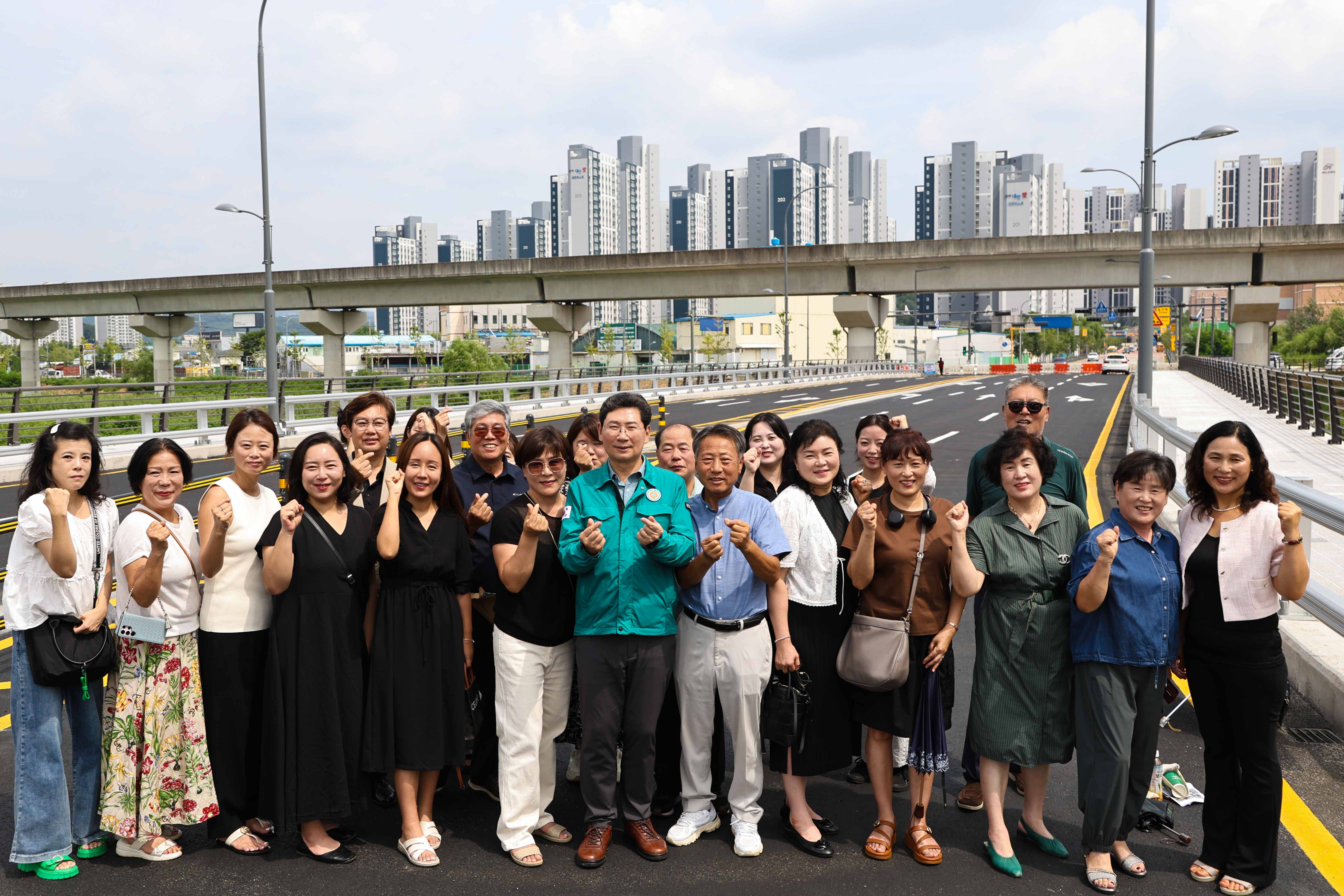 이상일 용인특례시장, 유림동~고림지구 연결도로 임시 개통 앞두고 현장점검