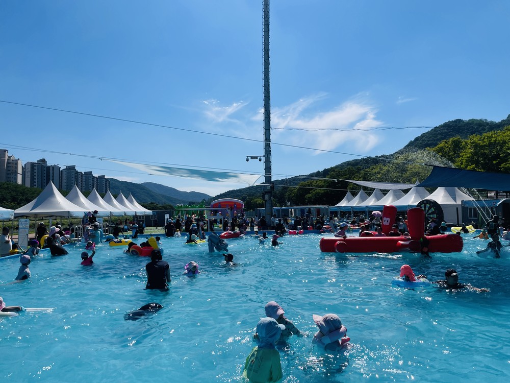 북천 어린이 물놀이장 Cool Summer Festival “내년에 다시 만나요.”
