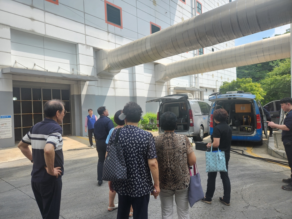 의정부시, 돌봄종사자 정서 지원 위한‘아로마클래스’운영 - 당신의 향기로운 날들을 응원합니다 -
