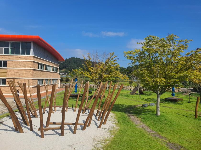 순천시, 학교숲 19개소 현장점검…‘생태 교육 공간 더 안전하게’