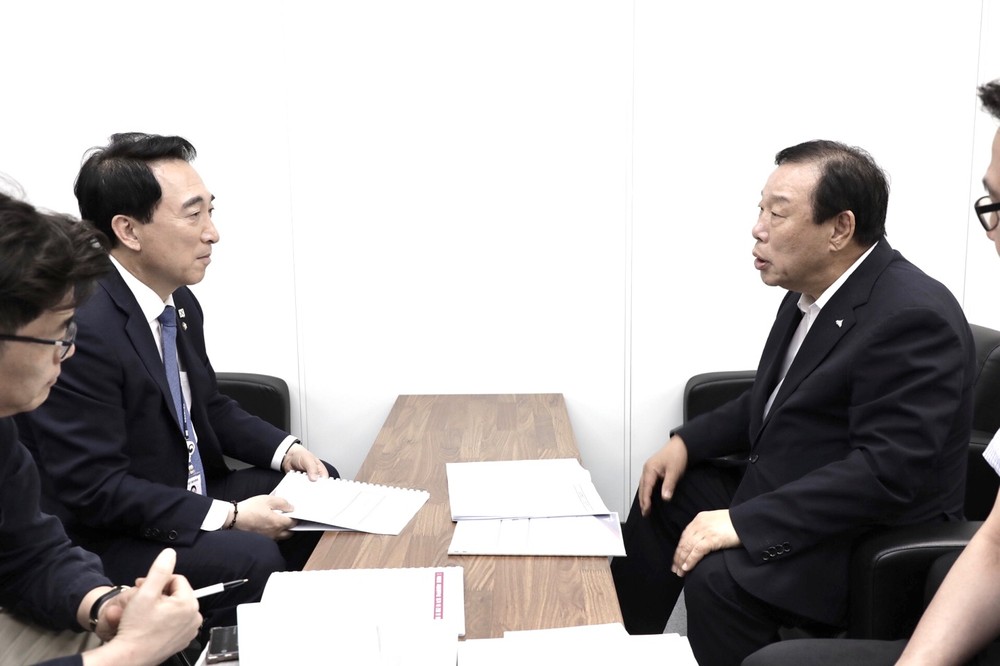 최민호 시장, 대통령실·국회 완전 이전 건의