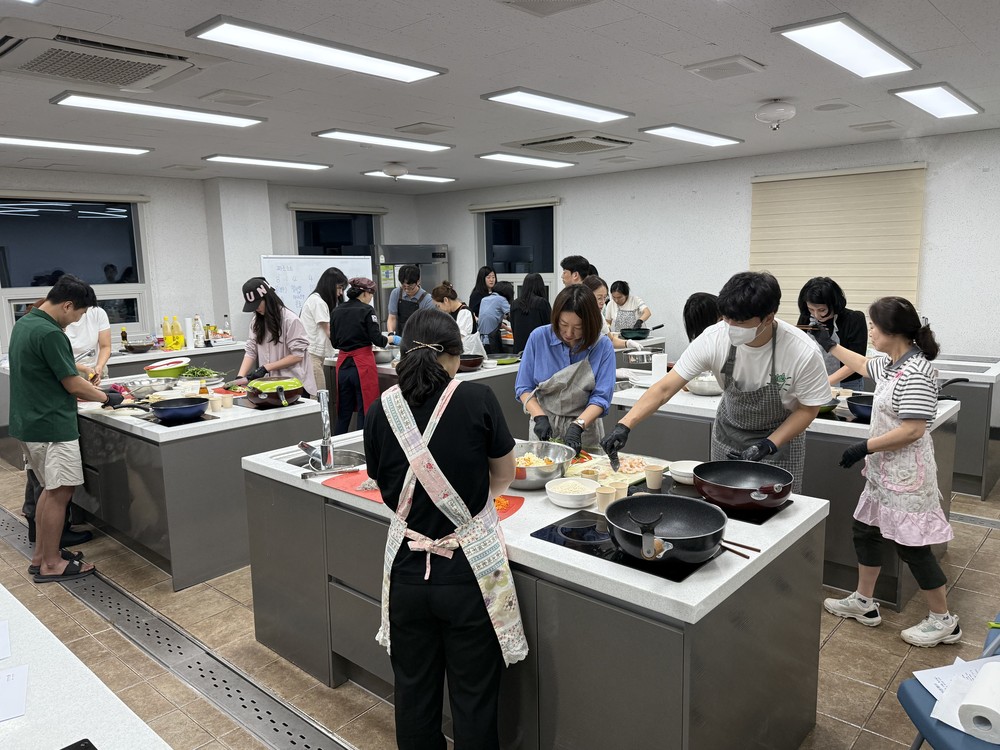 “퇴근길에 만난 바삭한 문화” 하동아카데미 요리교실 성료