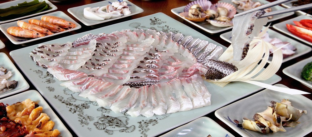 맛과 멋, 물과 불이 있는 ‘강진 음식특화거리’