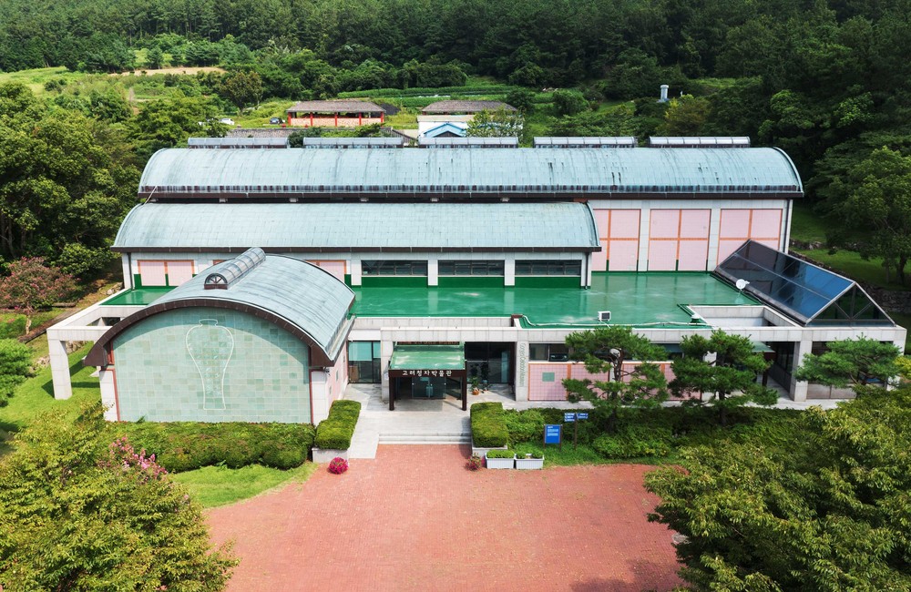 고려청자, 강진의 멋과 지역경제를 함께 빚다